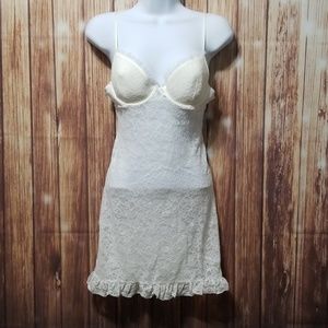 Sexy Lace Teddy, Size Medium Ivory Lace